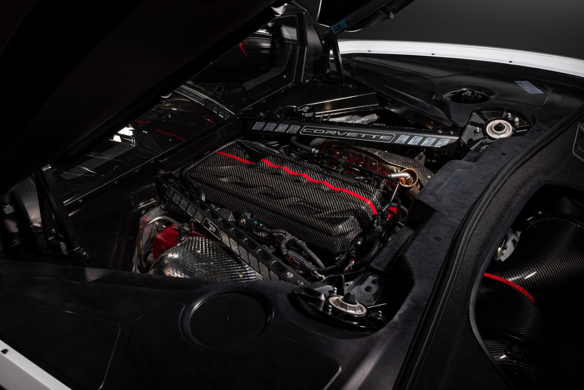 Eventuri Carbon Motorabdeckung für Chevrolet Corvette C8 Stingray